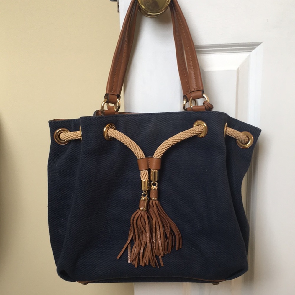 Michael Kors Bag! No rips or stains